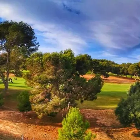 Villamartin Golf Health & Beauty Apartment
